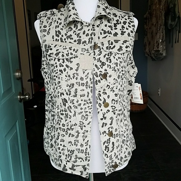 LAST CALL! XS Dolled Up Animal Print Vest - Picture 7 of 8